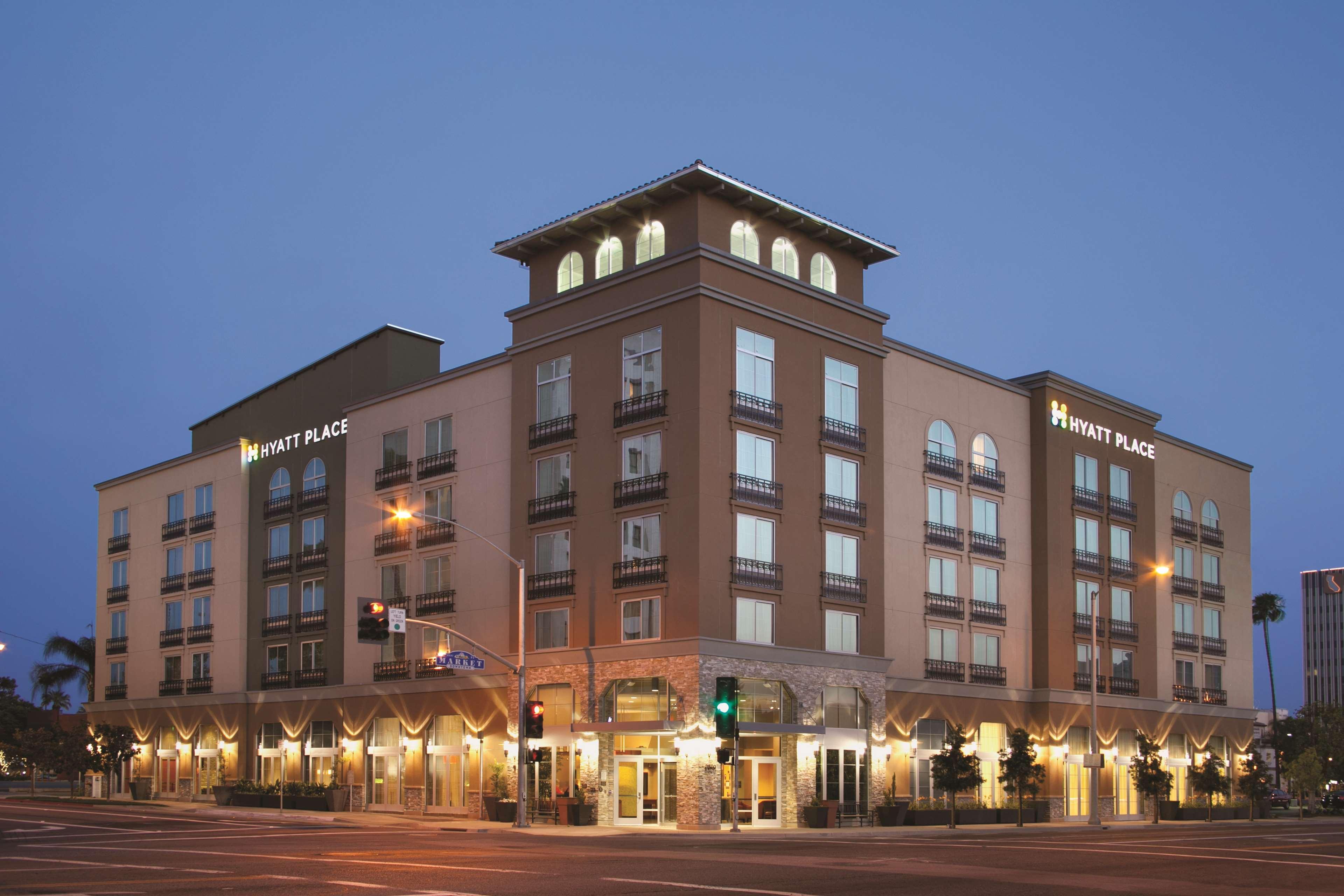 Hyatt Place Riverside Downtown Exterior foto